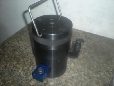 液压螺栓拉伸器